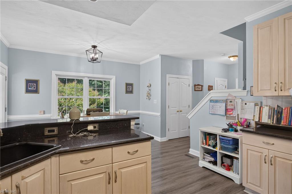 700 Sarasota Arch Property Photo 19