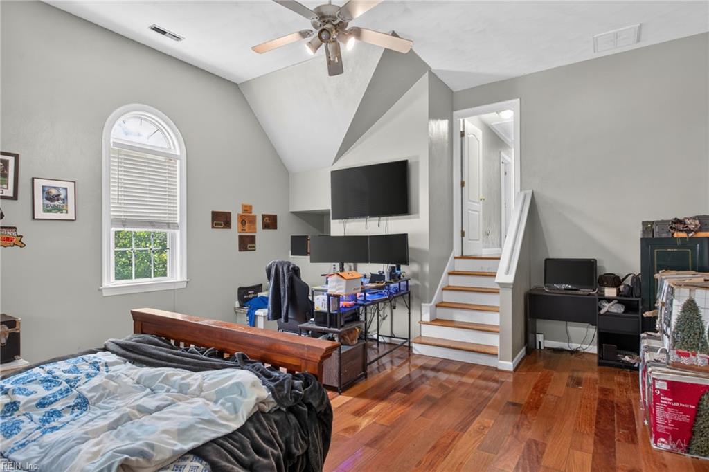 700 Sarasota Arch Property Photo 21