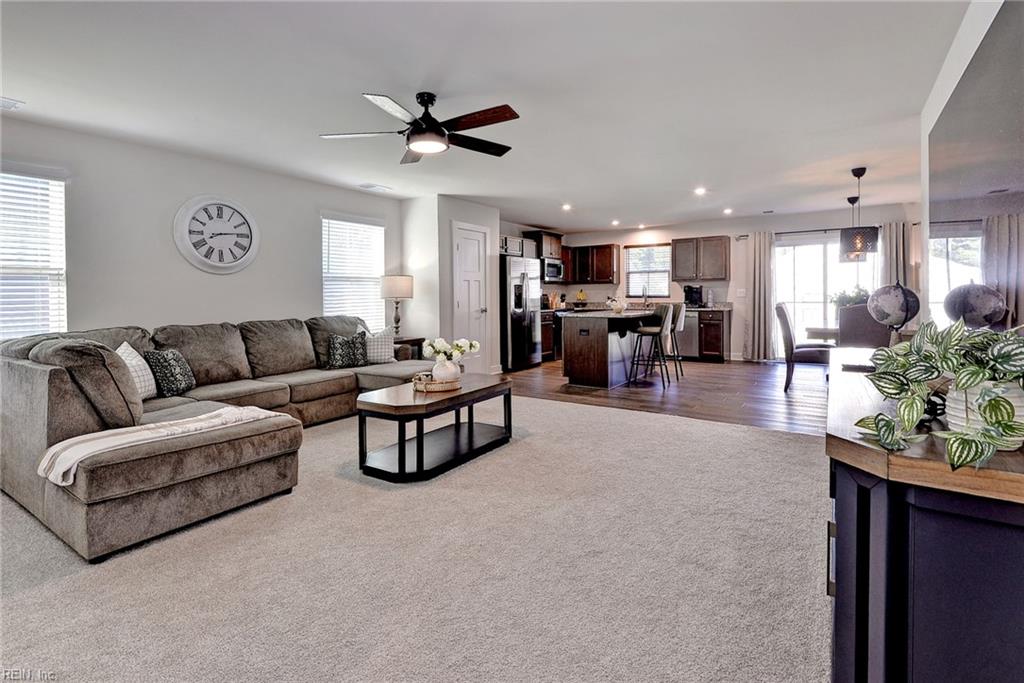 200 Franklins Tower Bnd Property Photo 5
