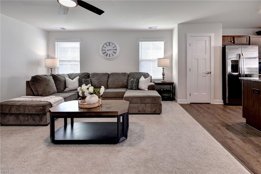 200 Franklins Tower Bnd Property Photo 6