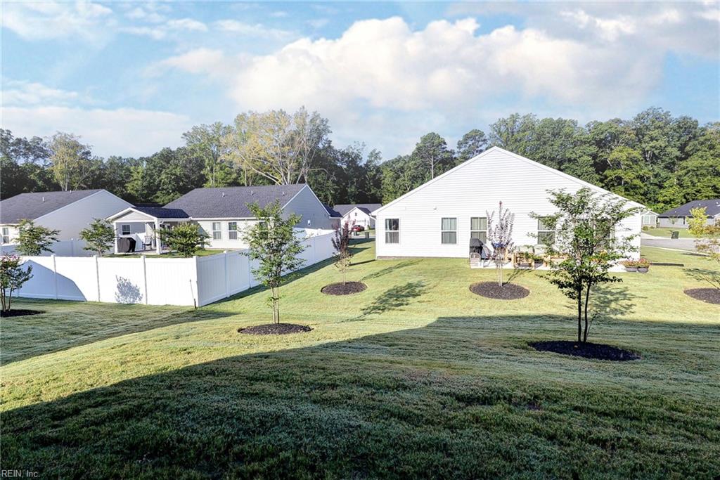 200 Franklins Tower Bnd Property Photo 28