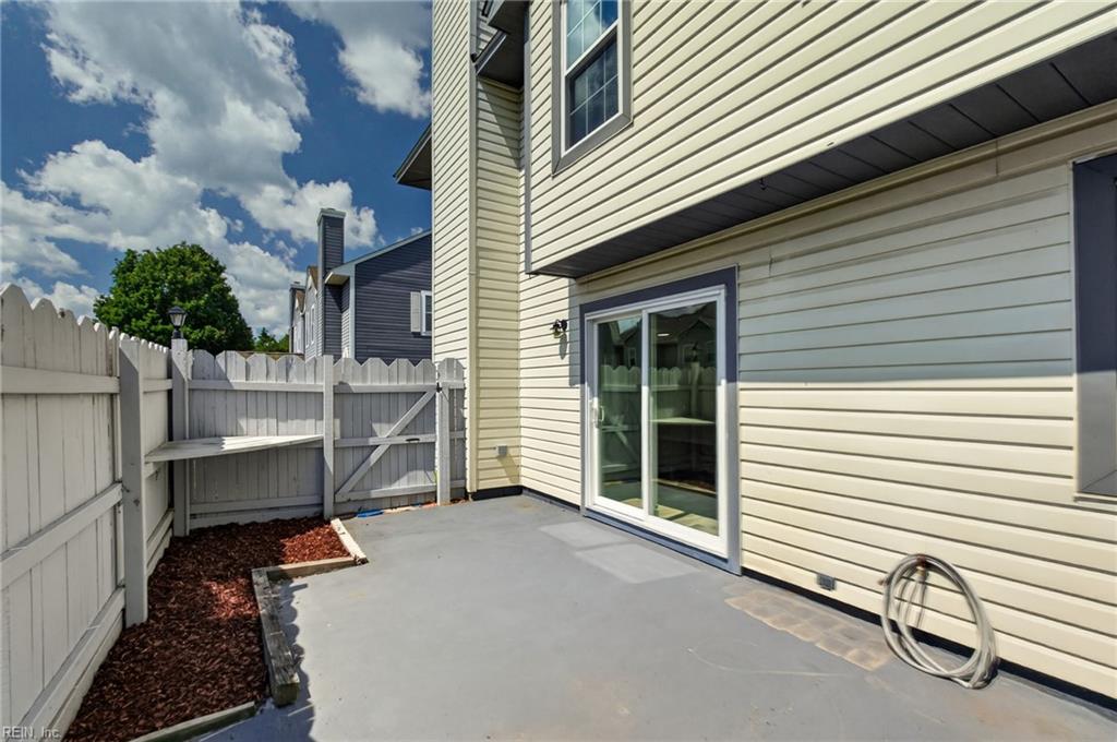 206 Attwick Ct Property Photo 24