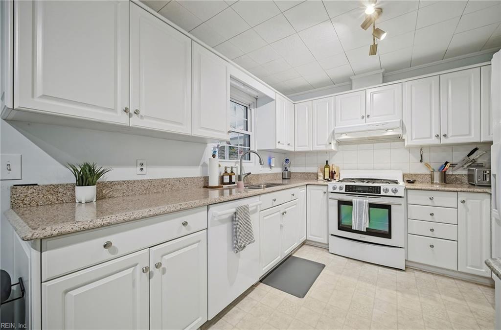 1234 Modoc Ave Property Photo 14