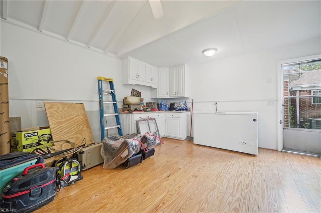 1234 Modoc Ave Property Photo 33