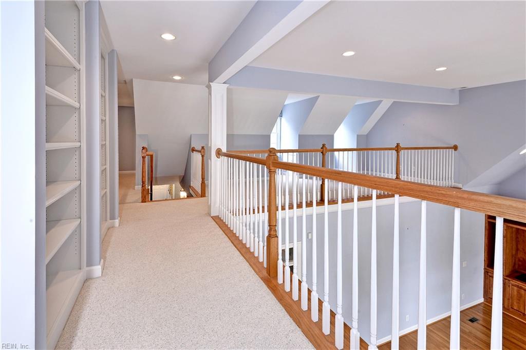 117 Hollinwell Property Photo 22