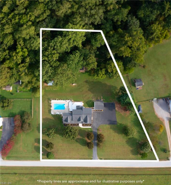 1929 Retreat Dr Property Photo 2