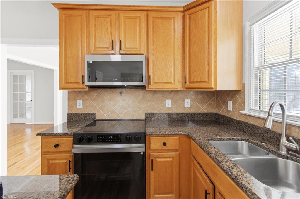 1929 Retreat Dr Property Photo 15