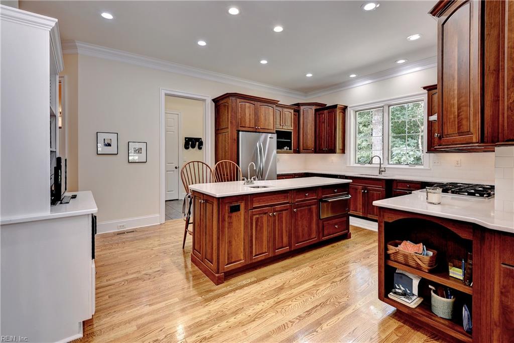 140 Eastbury Property Photo 15