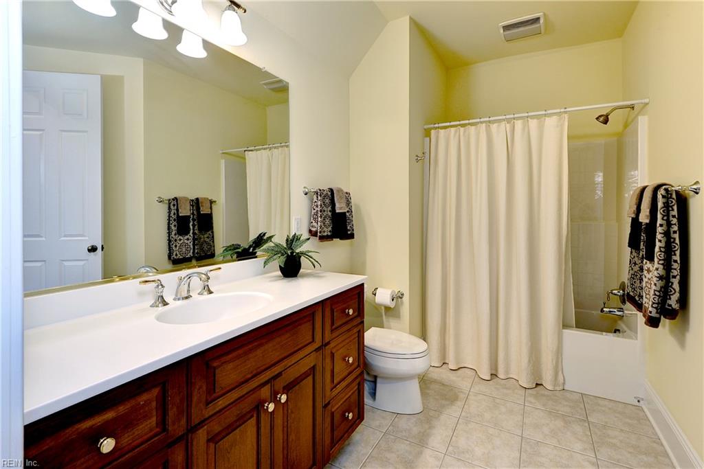 140 Eastbury Property Photo 38