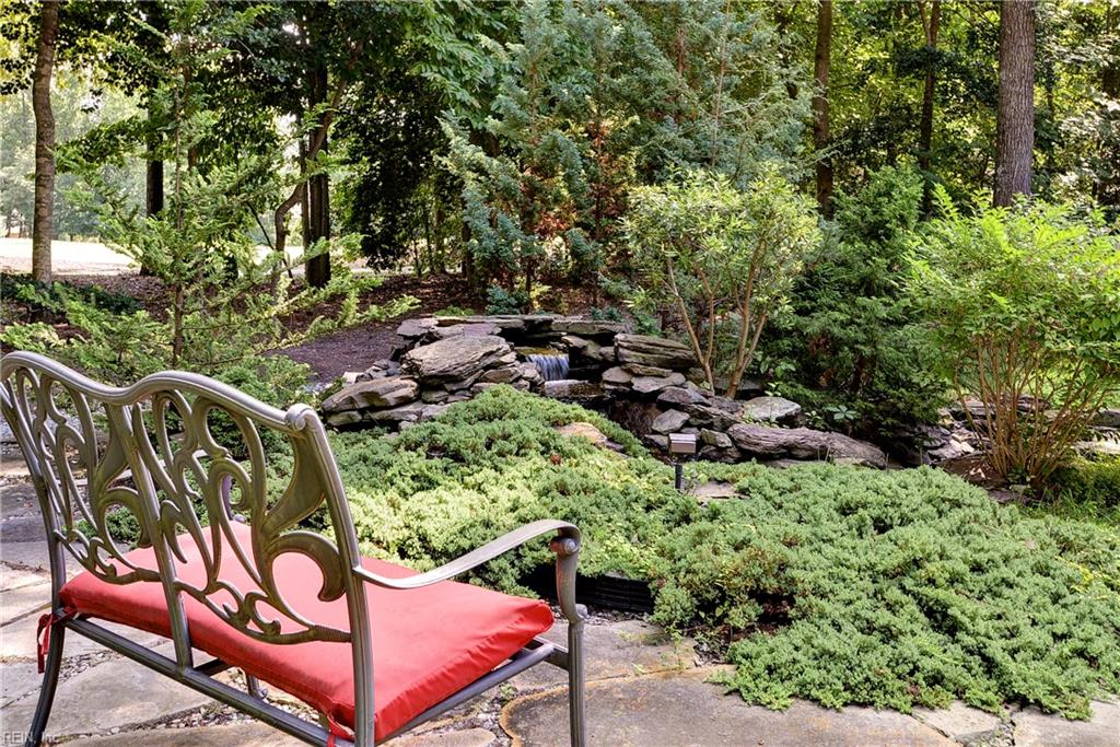 140 Eastbury Property Photo 47