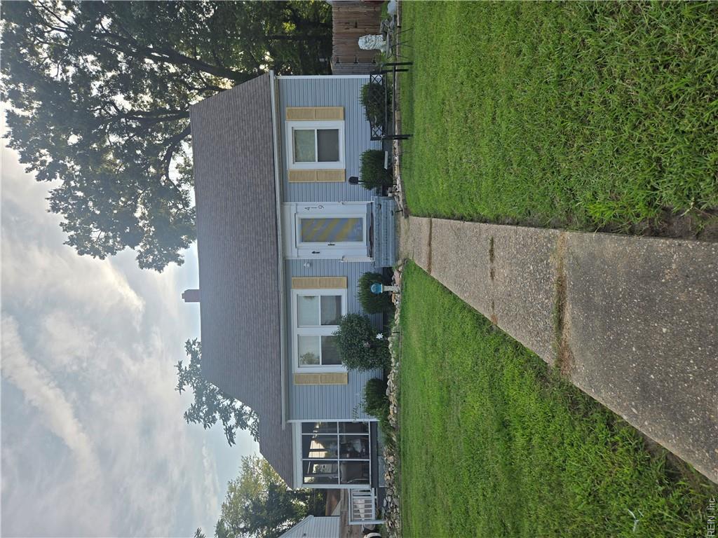 419 Hampton Roads Ave Ave Property Photo 1