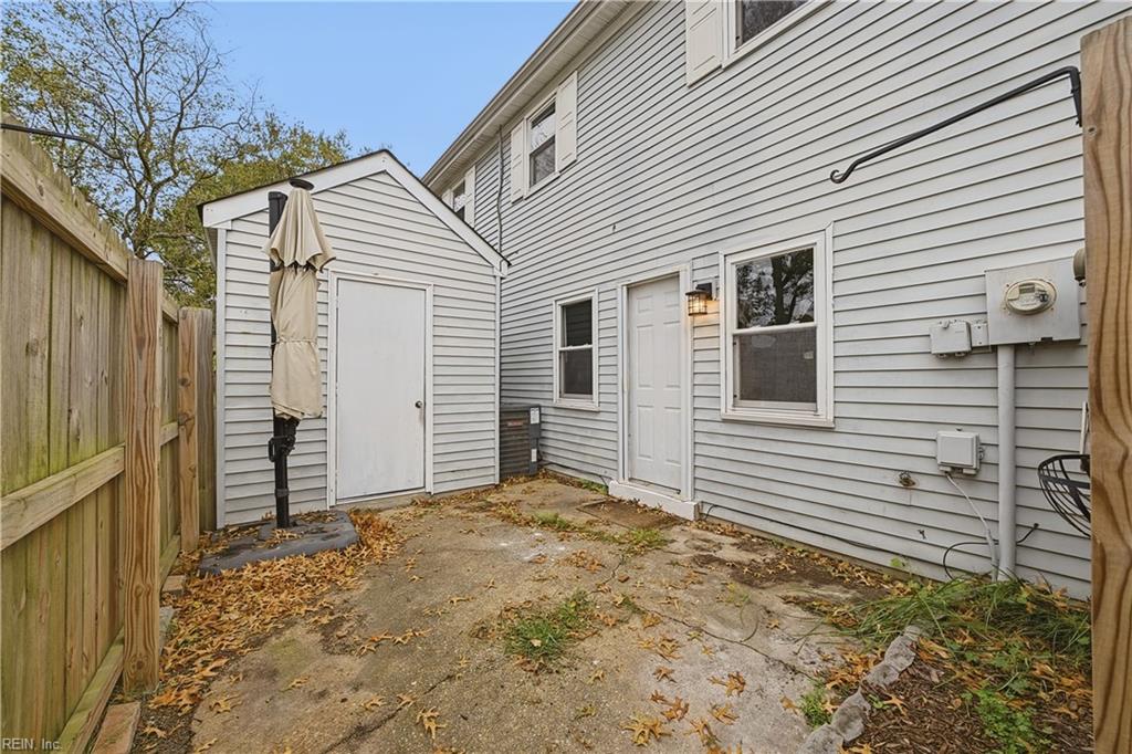 1401 Wendfield Dr Property Photo 33