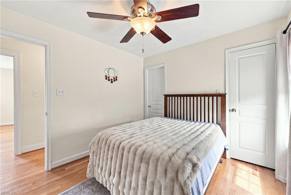 120 Martin Ln Property Photo 27