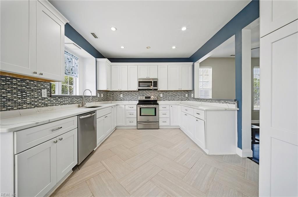 2809 Cistern Cir Property Photo 7
