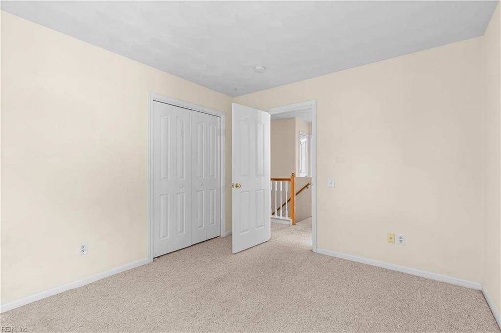 5565 Port Royal Dr Property Photo 22