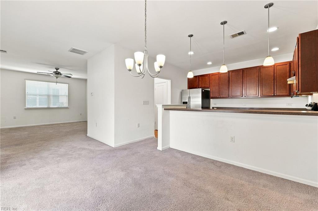 1519 Rollesby Way Property Photo 13