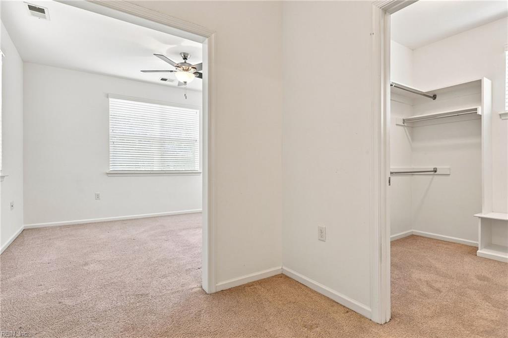 1519 Rollesby Way Property Photo 27
