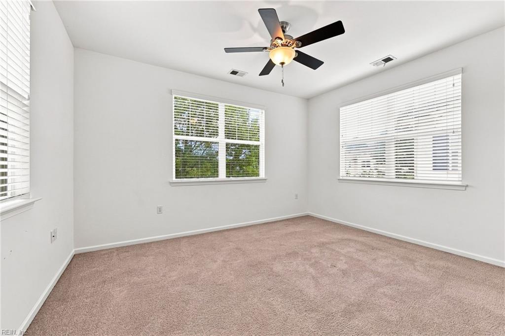 1519 Rollesby Way Property Photo 28