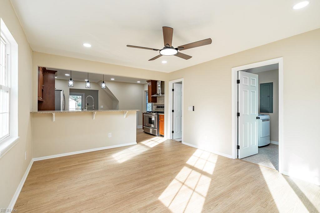 1911 E Bayview Blvd Property Photo 8
