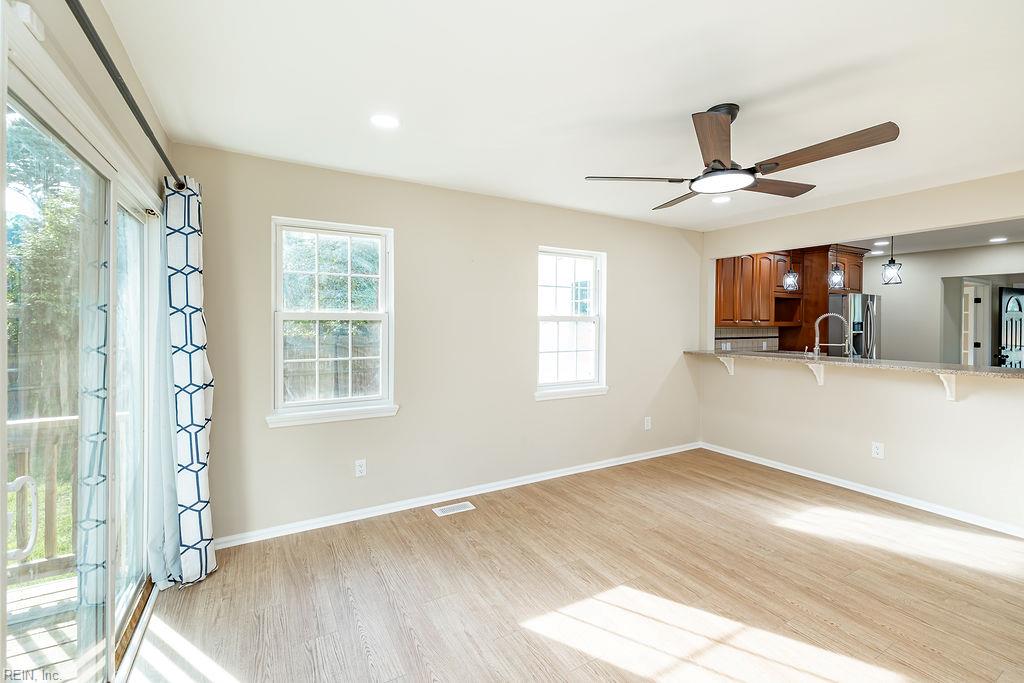 1911 E Bayview Blvd Property Photo 18