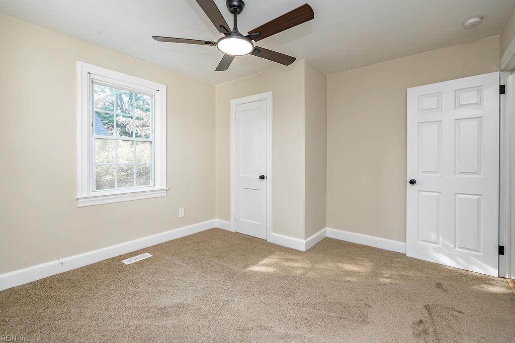 1911 E Bayview Blvd Property Photo 23