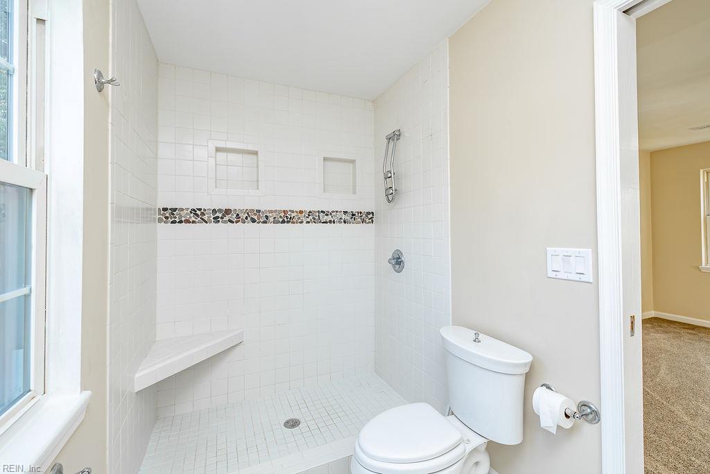 1911 E Bayview Blvd Property Photo 25