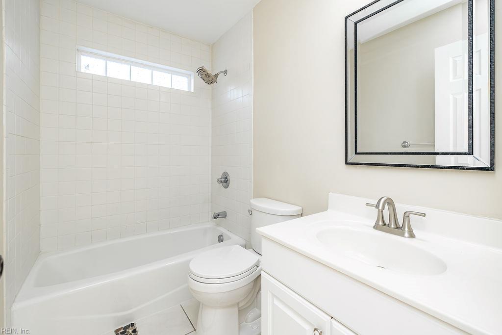 1911 E Bayview Blvd Property Photo 28