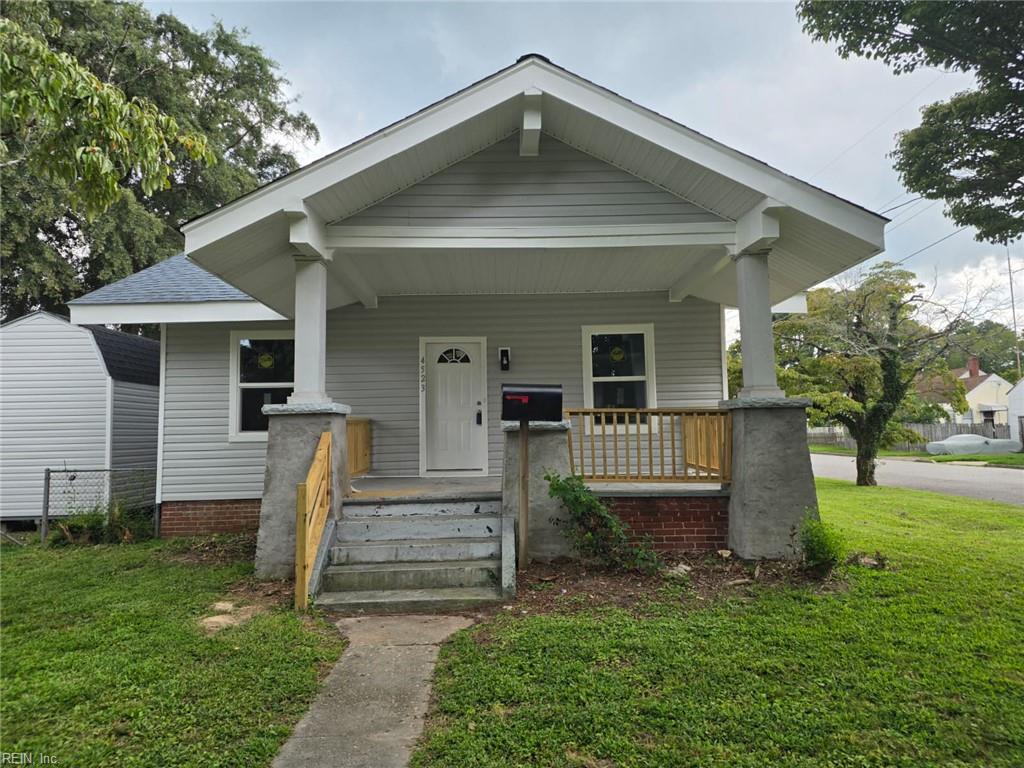 4523 Columbia St Property Photo 1