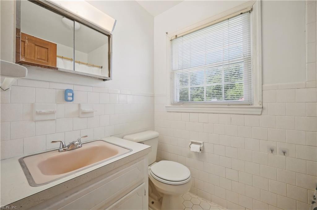 512 Timberneck Ct Property Photo 19