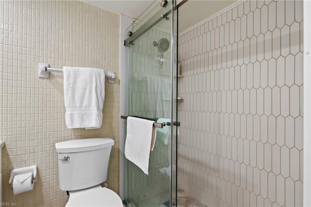 7320 Glenroie Ave Property Photo 32