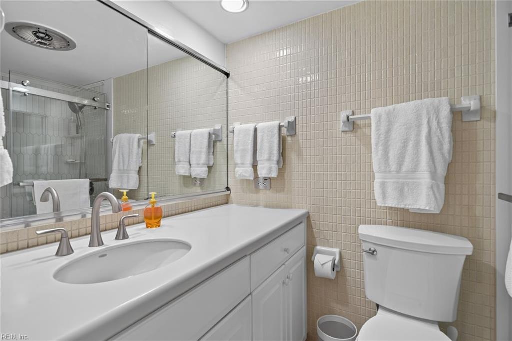 7320 Glenroie Ave Property Photo 33
