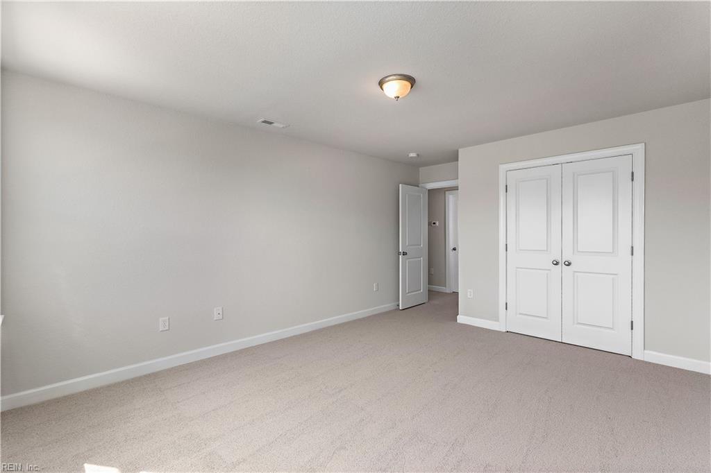 7 Mulligan Ln Property Photo 24