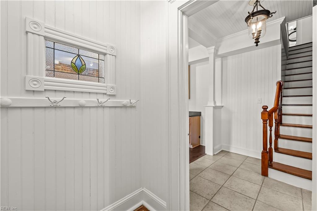400 Court St Property Photo 3