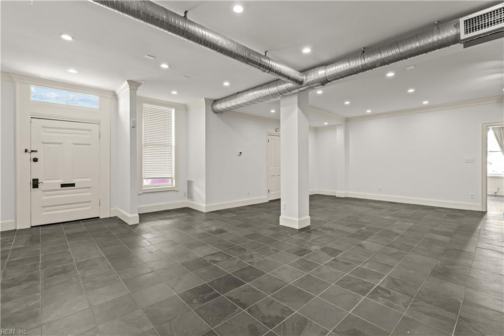 400 Court St Property Photo 10
