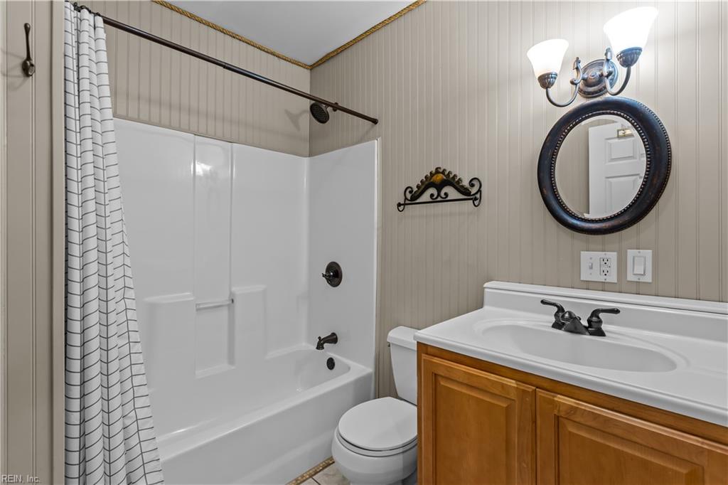 400 Court St Property Photo 11