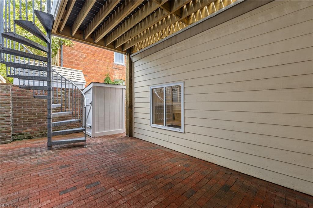 400 Court St Property Photo 13