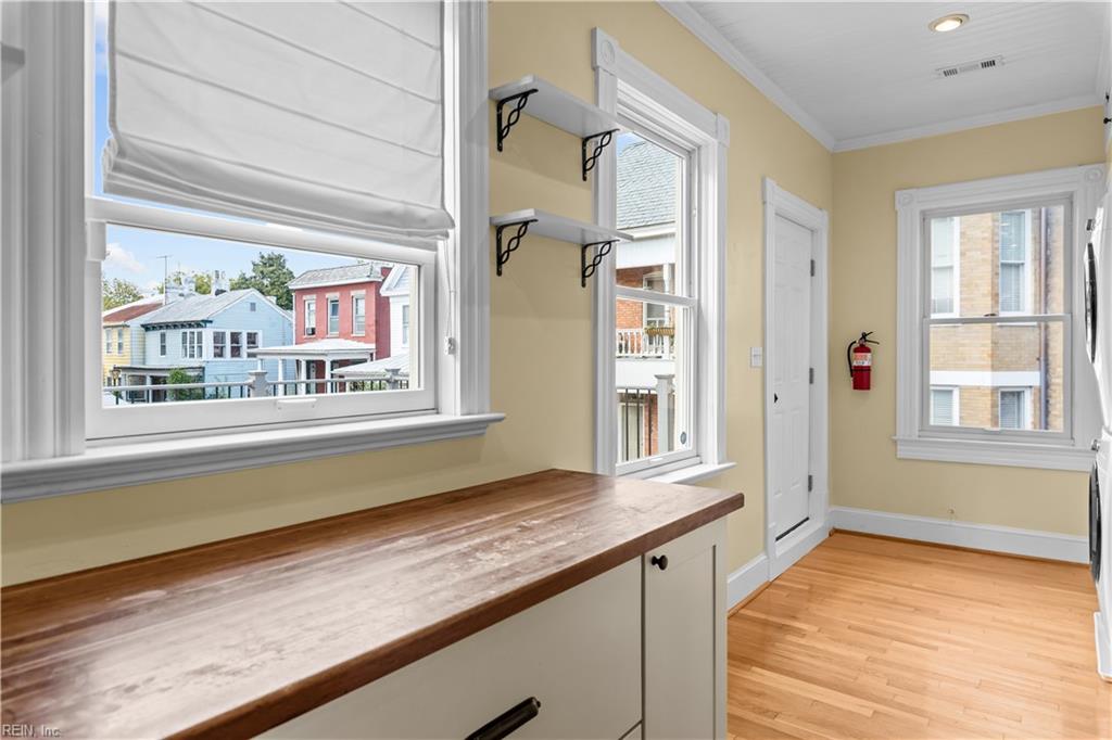 400 Court St Property Photo 22