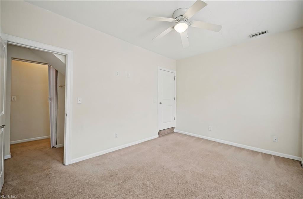 710 W 36th St Property Photo 14