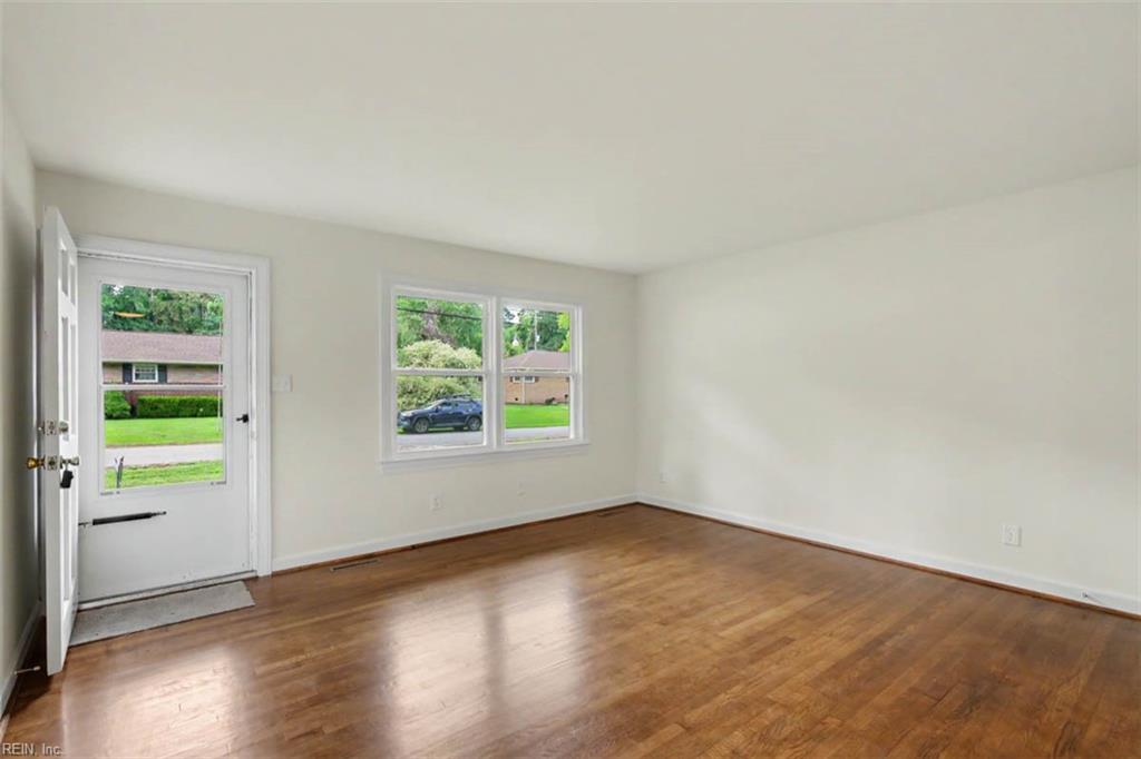 116 Bailey Rd Property Photo 10