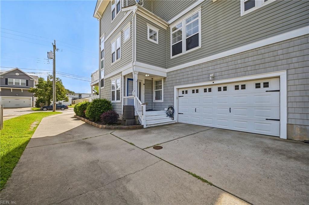 9545 20th Bay St Property Photo 4