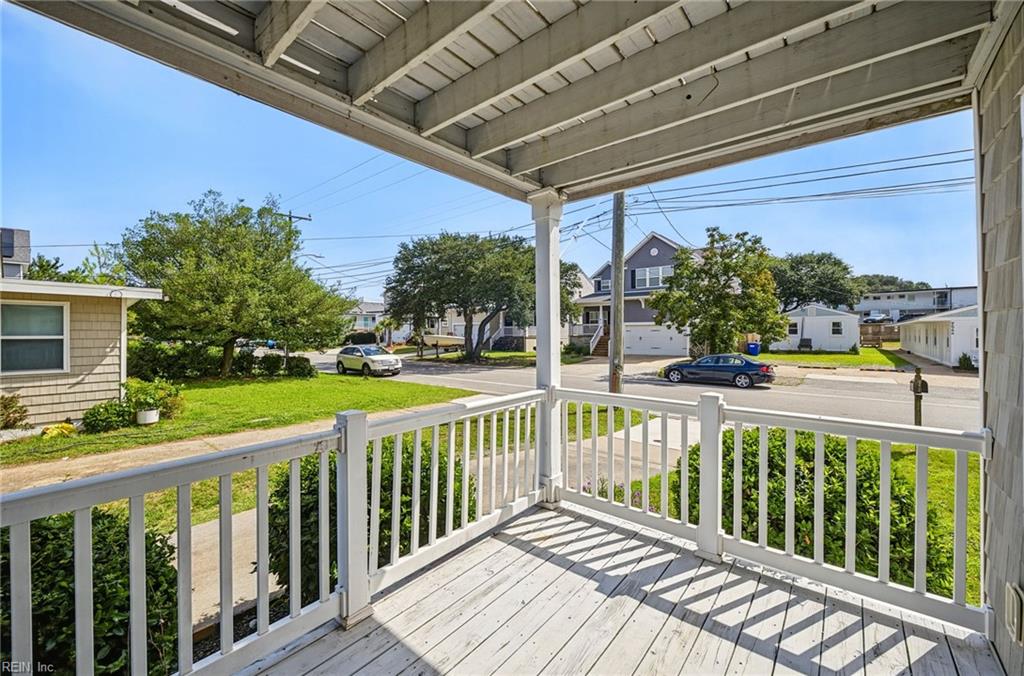 9545 20th Bay St Property Photo 5