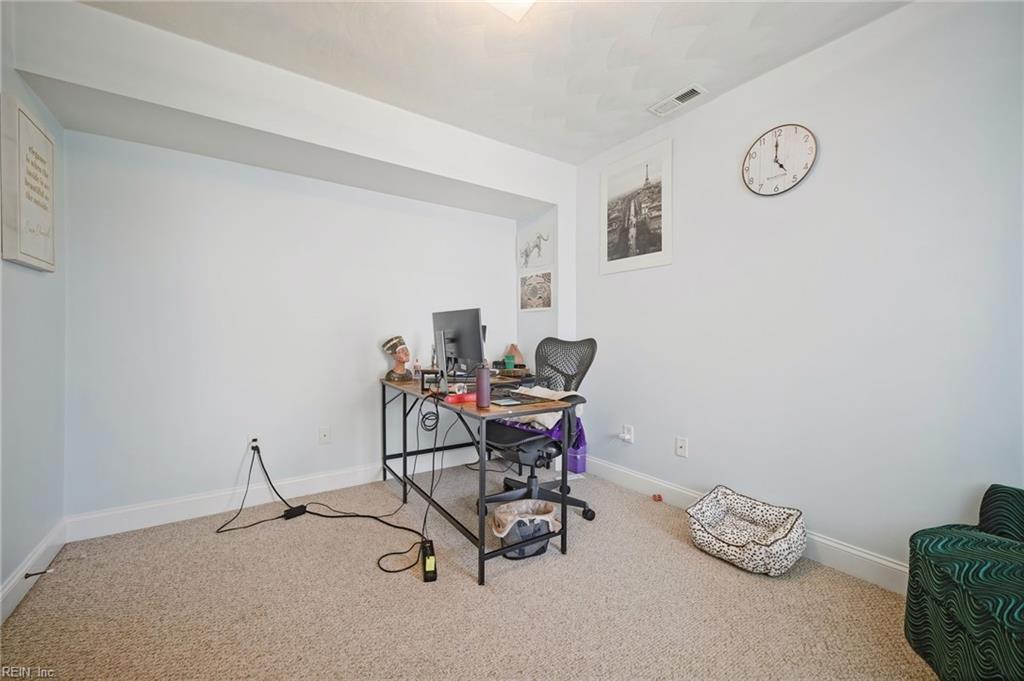 9545 20th Bay St Property Photo 27