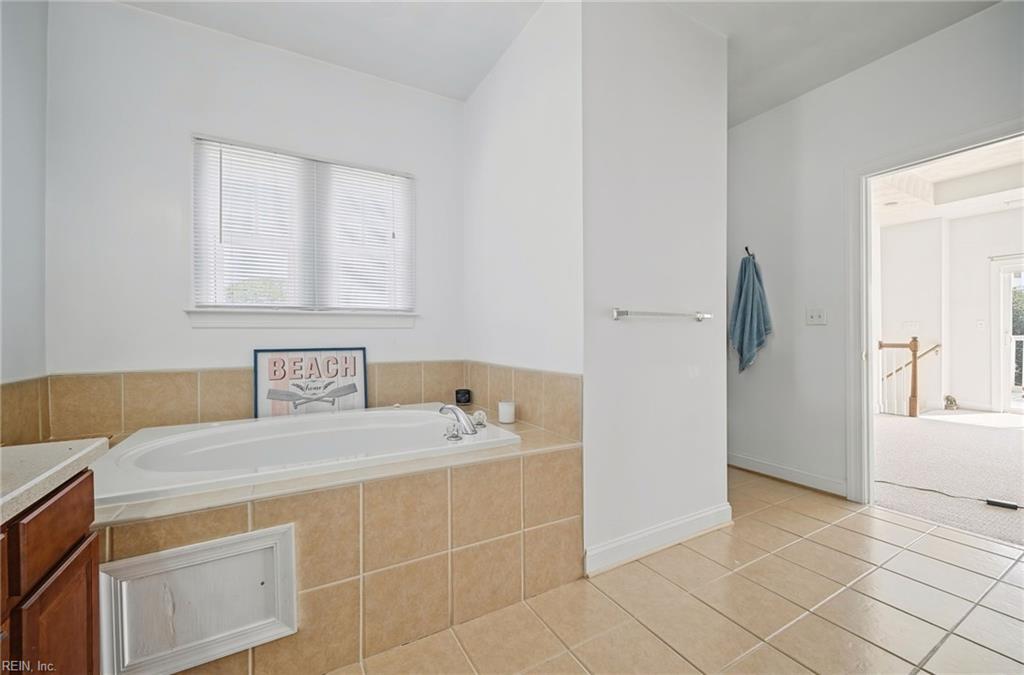9545 20th Bay St Property Photo 31