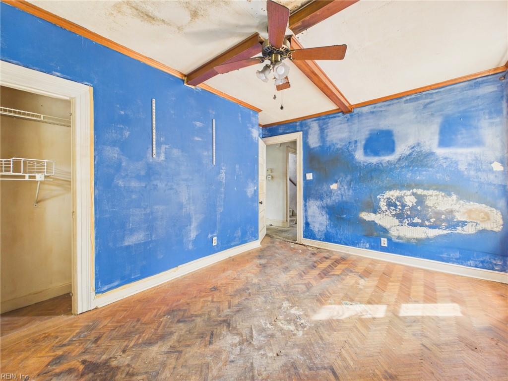 534 Virginia Ave Property Photo 25