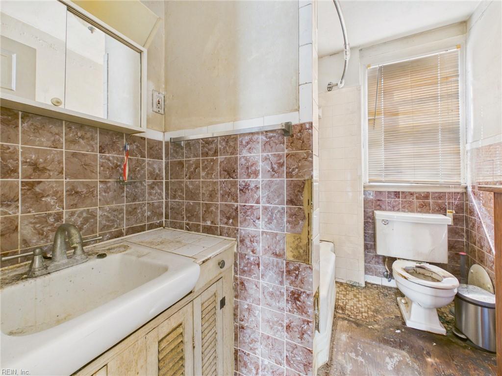 534 Virginia Ave Property Photo 27