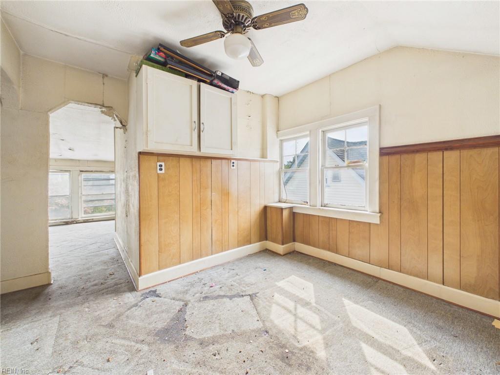 534 Virginia Ave Property Photo 38