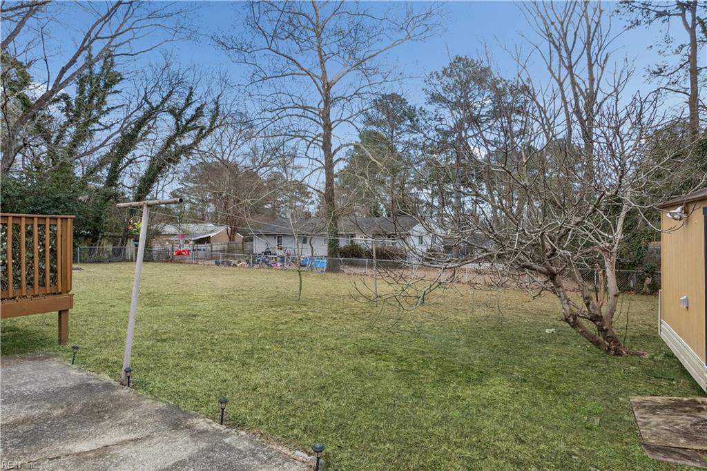 118 Winston Dr Property Photo 25