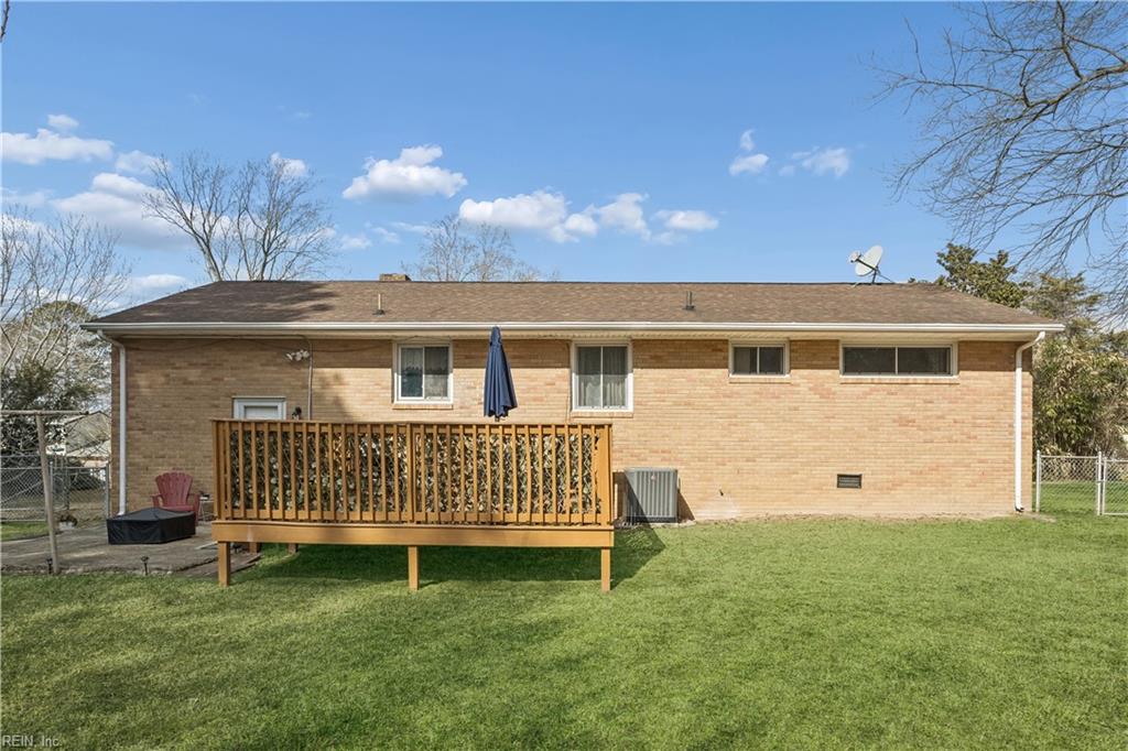 118 Winston Dr Property Photo 32