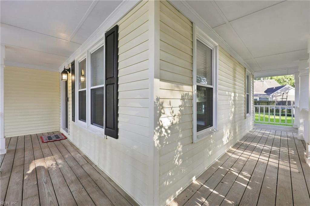 2009 Thoroughbred Dr Property Photo 44