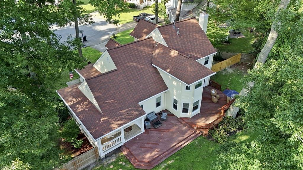 2009 Thoroughbred Dr Property Photo 49